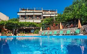 Argo Pool & Bar
