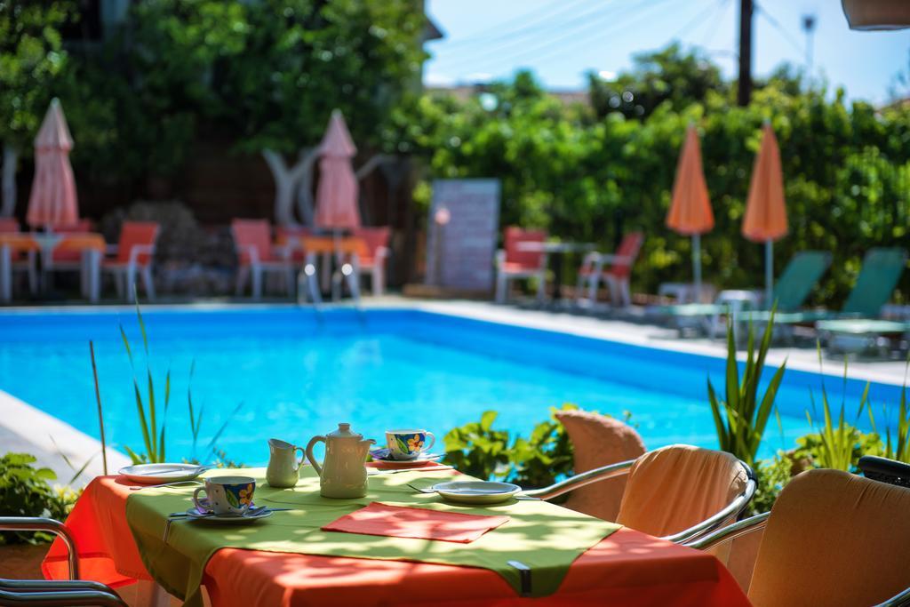 Argo Pool & Bar Aparthotel Benitses  Exterior photo